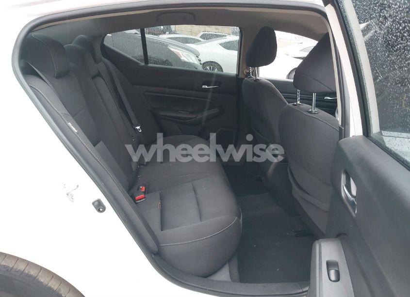 Photo 8 of 2020 Nissan Altima S FWD (VIN 1N4BL4BV6LC198995)