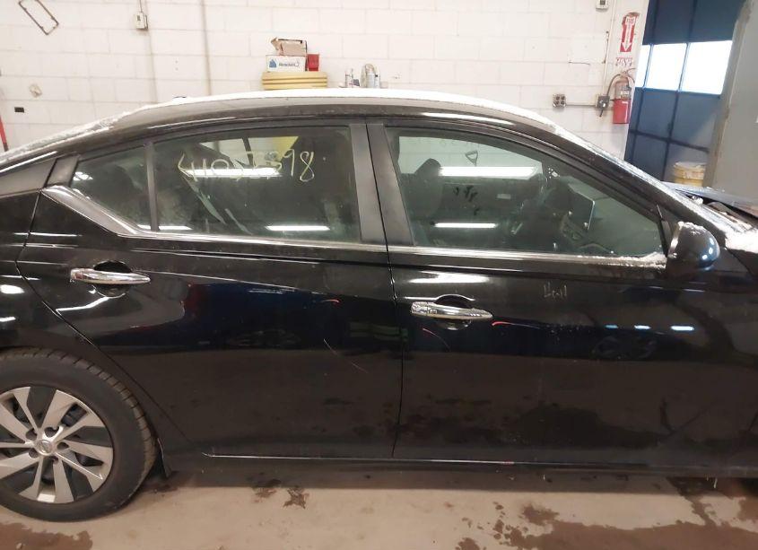 Photo 13 of 2020 Nissan Altima S FWD (VIN 1N4BL4BV6LC235379)