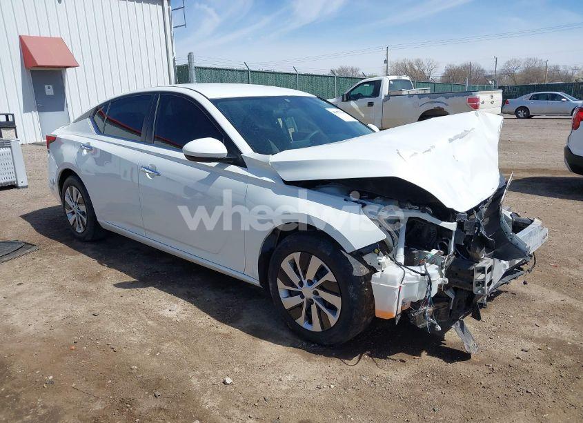 2020 Nissan Altima S FWD (VIN 1N4BL4BV6LC237634) main photo