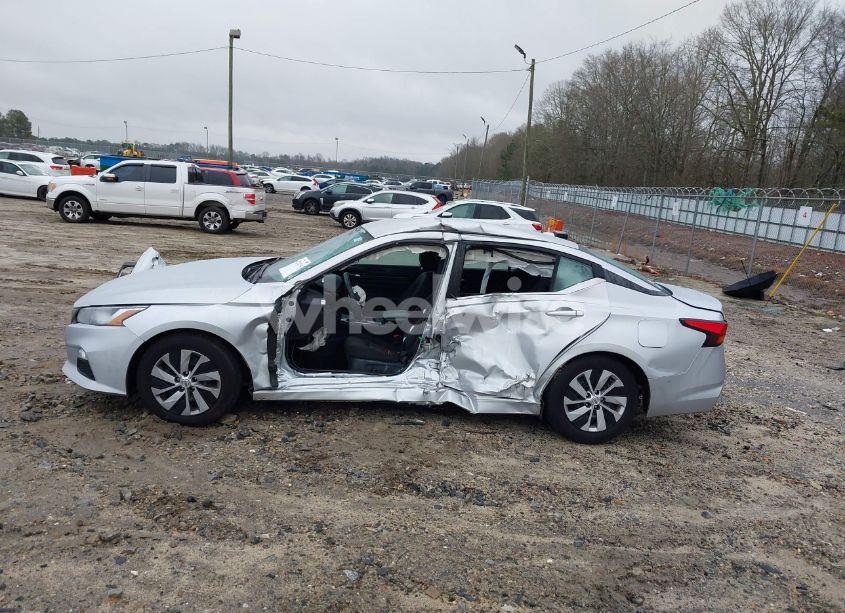 Photo 6 of 2020 Nissan Altima S FWD (VIN 1N4BL4BV6LC253557)