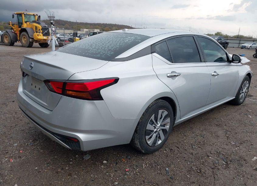 Photo 4 of 2020 Nissan Altima S FWD (VIN 1N4BL4BV6LC255938)