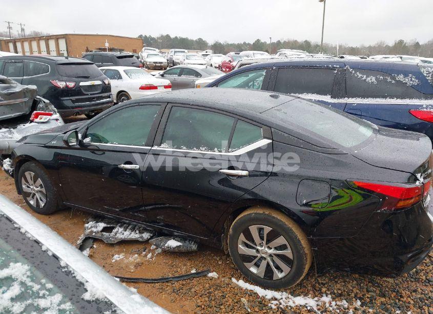 Photo 15 of 2020 Nissan Altima S FWD (VIN 1N4BL4BV6LC271461)