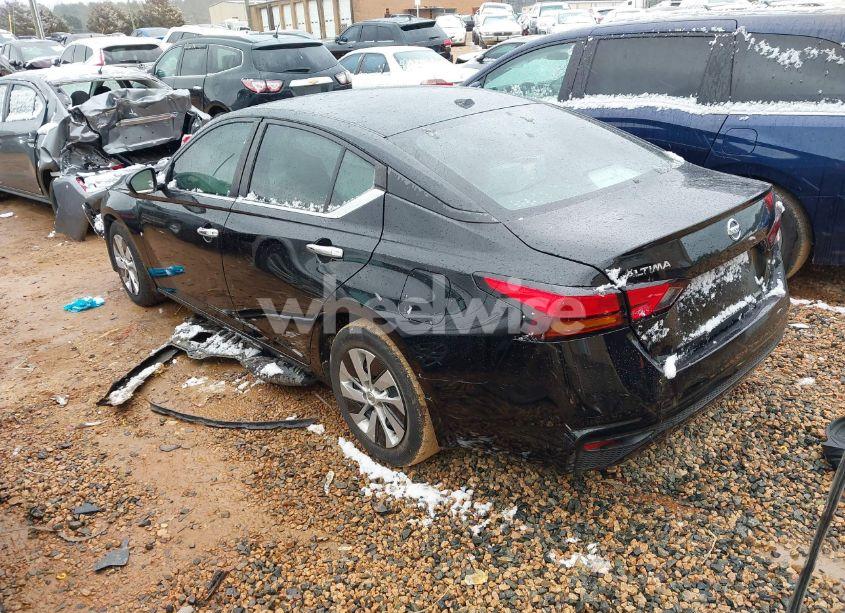 Photo 3 of 2020 Nissan Altima S FWD (VIN 1N4BL4BV6LC271461)