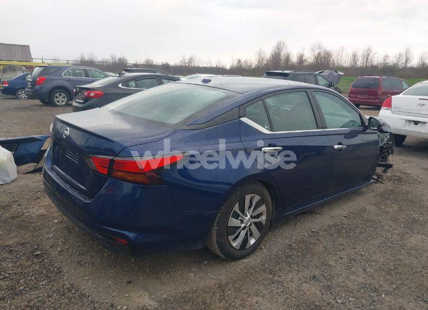 Photo 4 of 2020 Nissan Altima S FWD (VIN 1N4BL4BV6LC281939)