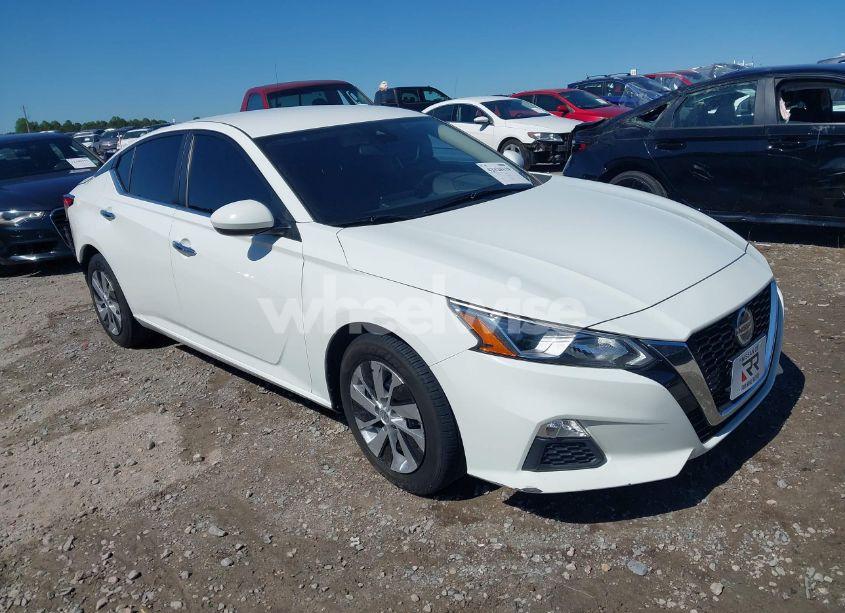 2021 Nissan Altima S FWD (VIN 1N4BL4BV6MN359741) main photo