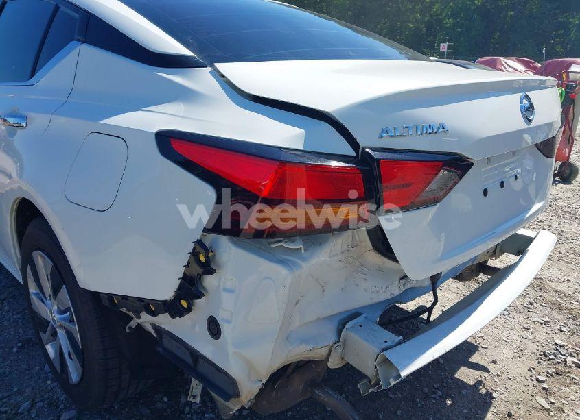 Photo 17 of 2021 Nissan Altima S FWD (VIN 1N4BL4BV6MN359741)