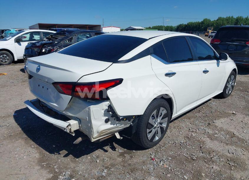 Photo 4 of 2021 Nissan Altima S FWD (VIN 1N4BL4BV6MN359741)