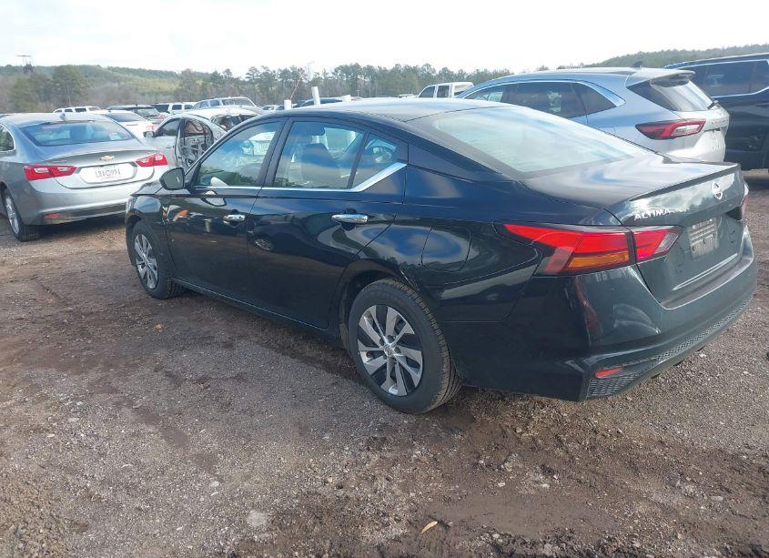 Photo 3 of 2022 Nissan Altima 2.5 S (VIN 1N4BL4BV6NN318477)