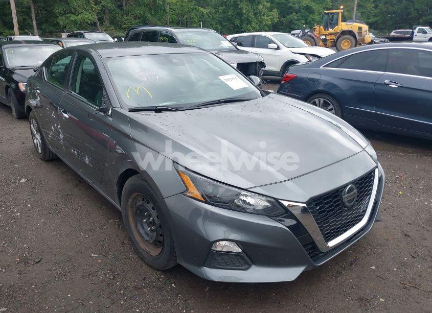 2022 Nissan Altima S FWD (VIN 1N4BL4BV6NN341788) main photo