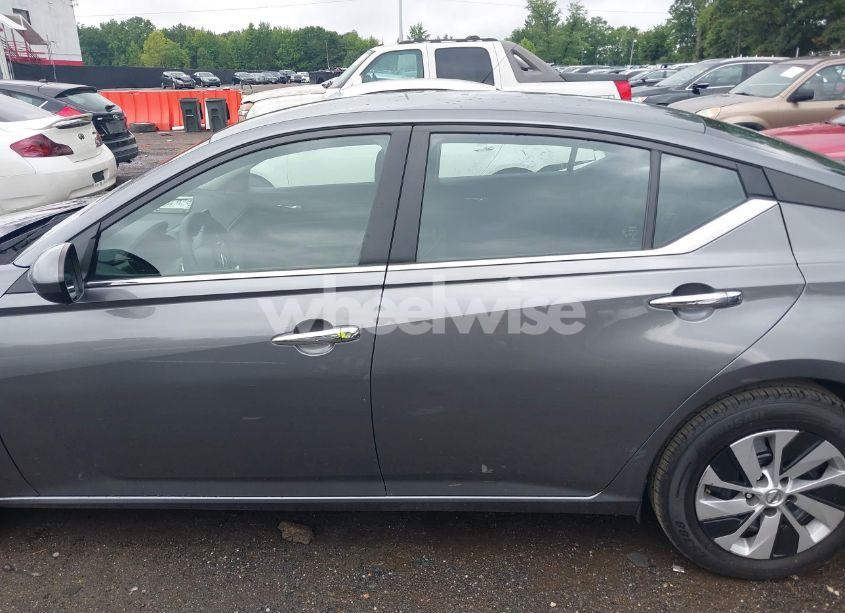 Photo 14 of 2022 Nissan Altima S FWD (VIN 1N4BL4BV6NN341788)