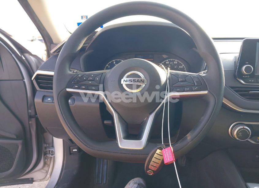 Photo 11 of 2022 Nissan Altima 2.5 S (VIN 1N4BL4BV6NN368974)