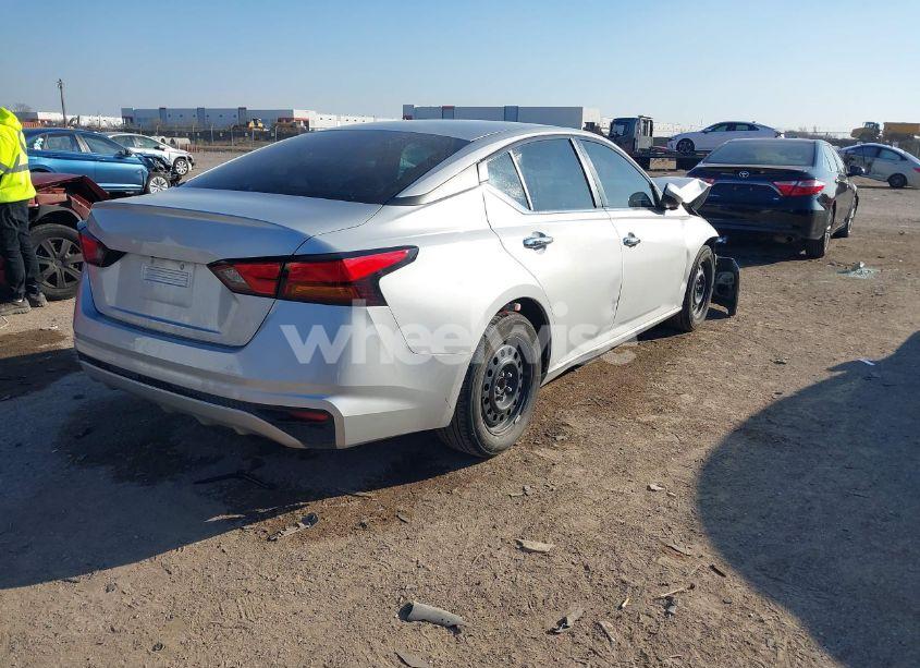 Photo 4 of 2022 Nissan Altima 2.5 S (VIN 1N4BL4BV6NN368974)