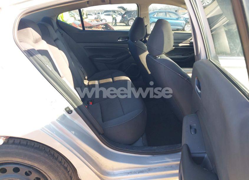 Photo 8 of 2022 Nissan Altima 2.5 S (VIN 1N4BL4BV6NN368974)