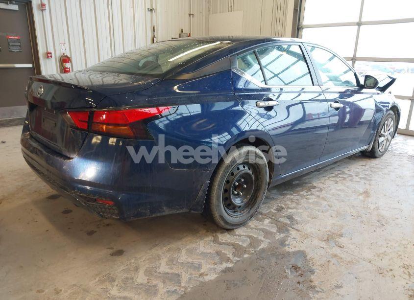 Photo 4 of 2022 Nissan Altima S FWD (VIN 1N4BL4BV6NN414593)