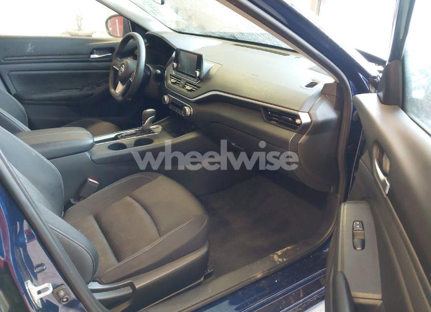 Photo 5 of 2022 Nissan Altima S FWD (VIN 1N4BL4BV6NN414593)