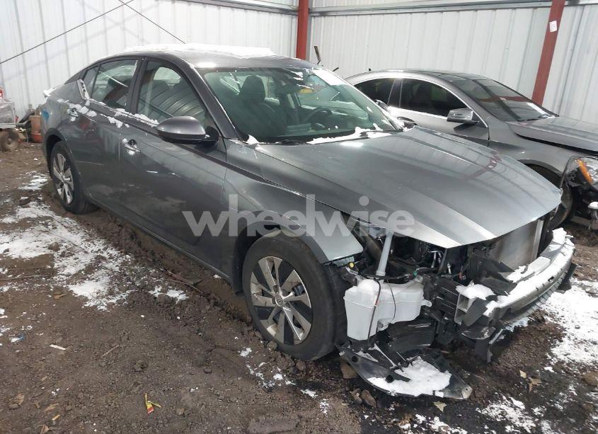 2023 Nissan Altima (VIN 1N4BL4BV6PN414449) main photo