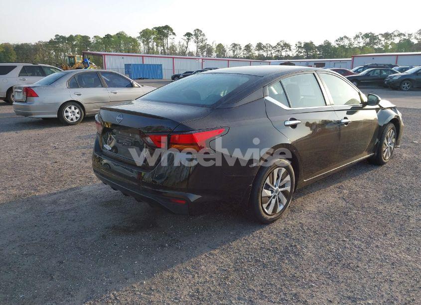 Photo 4 of 2024 Nissan Altima S FWD (VIN 1N4BL4BV6RN349170)