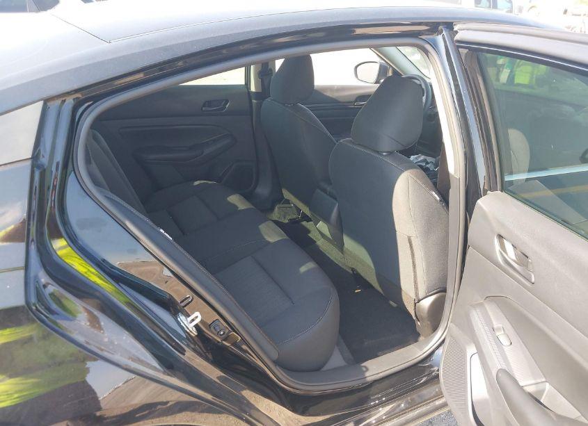 Photo 8 of 2024 Nissan Altima S FWD (VIN 1N4BL4BV6RN406533)