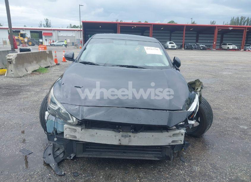 Photo 13 of 2019 Nissan Altima 2.5 S (VIN 1N4BL4BV7KC136407)