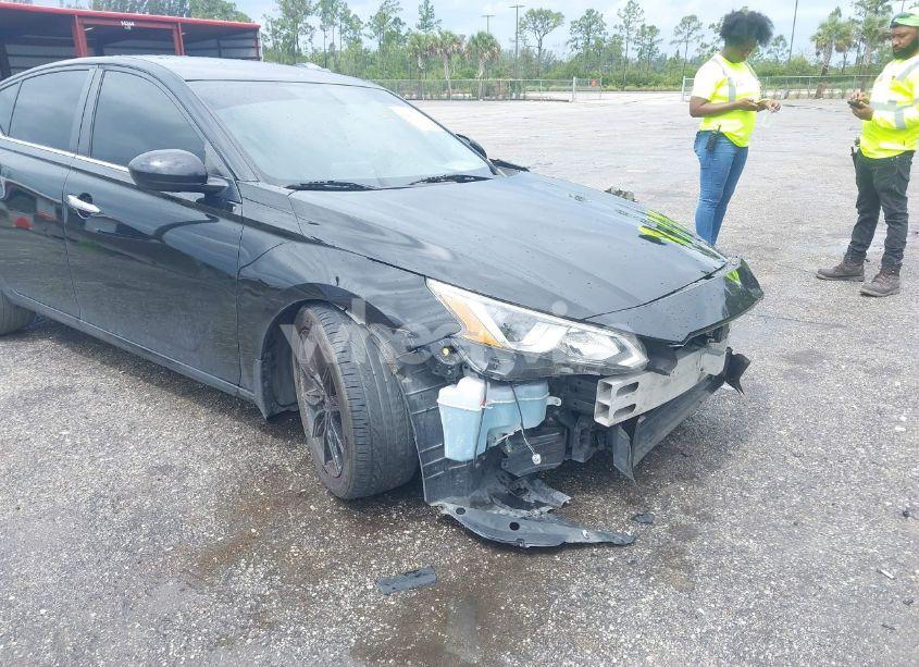 Photo 6 of 2019 Nissan Altima 2.5 S (VIN 1N4BL4BV7KC136407)