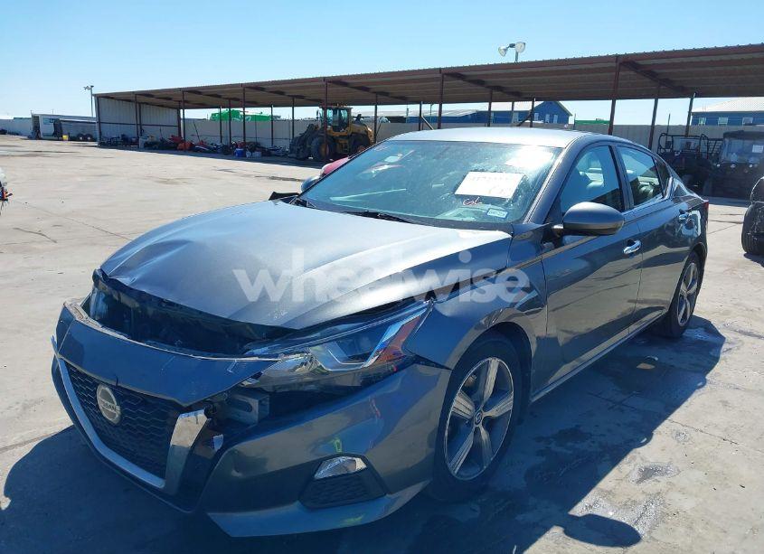 Photo 2 of 2019 Nissan Altima 2.5 S (VIN 1N4BL4BV7KC153675)
