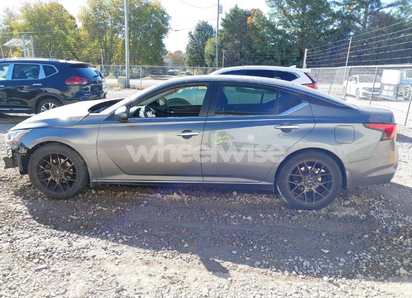 Photo 14 of 2019 Nissan Altima 2.5 S (VIN 1N4BL4BV7KC236393)