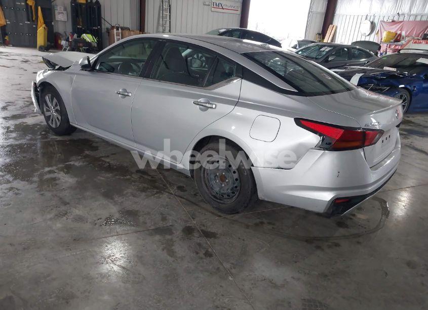 Photo 3 of 2019 Nissan Altima 2.5 S (VIN 1N4BL4BV7KC245157)