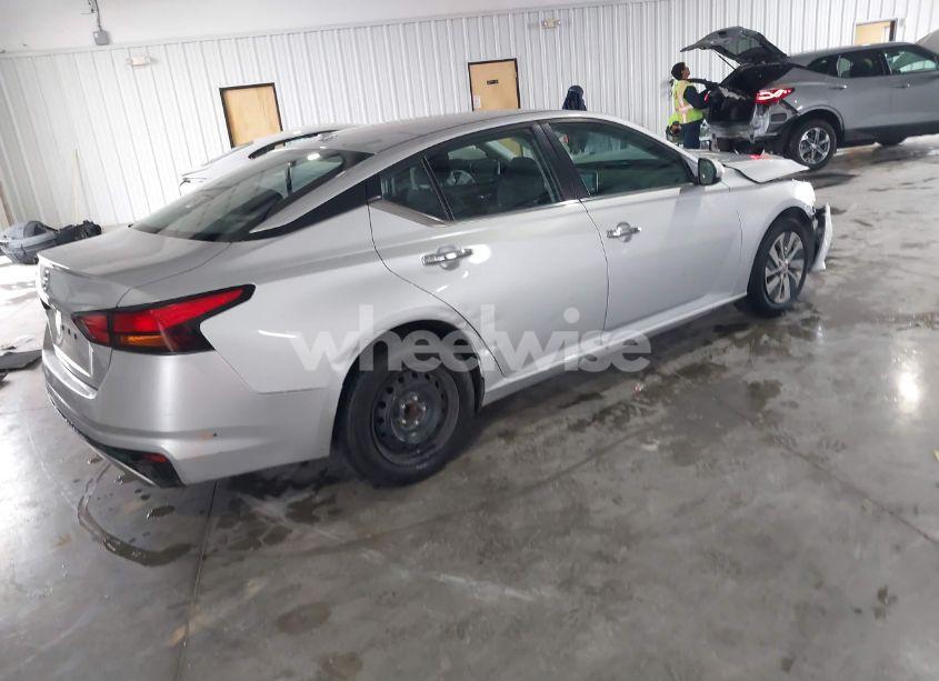 Photo 4 of 2019 Nissan Altima 2.5 S (VIN 1N4BL4BV7KC245157)