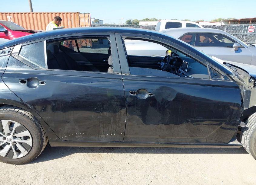 Photo 13 of 2019 Nissan Altima 2.5 S (VIN 1N4BL4BV7KC249306)