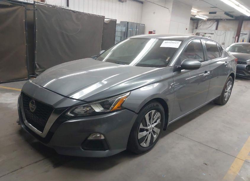 Photo 2 of 2019 Nissan Altima 2.5 S (VIN 1N4BL4BV7KN305961)