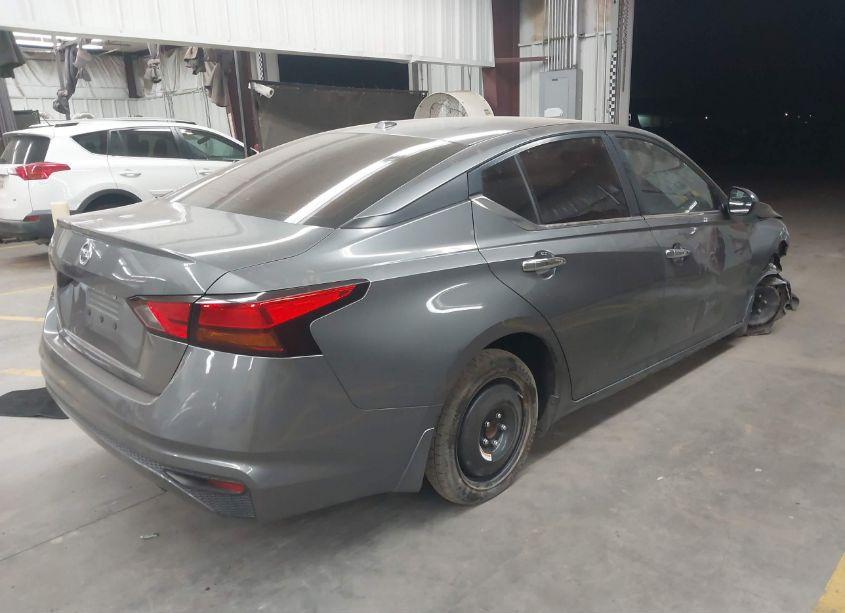 Photo 4 of 2019 Nissan Altima 2.5 S (VIN 1N4BL4BV7KN305961)