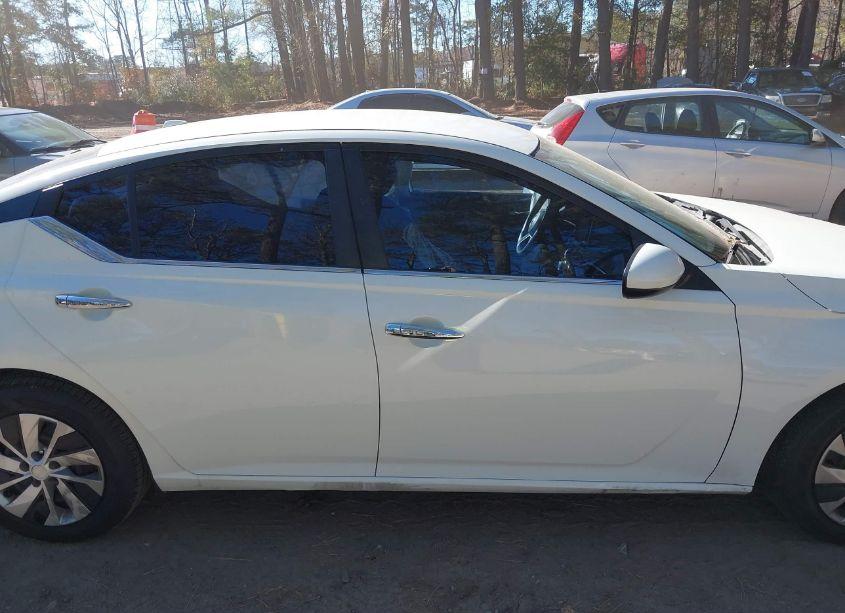 Photo 12 of 2019 Nissan Altima 2.5 S (VIN 1N4BL4BV7KN324509)