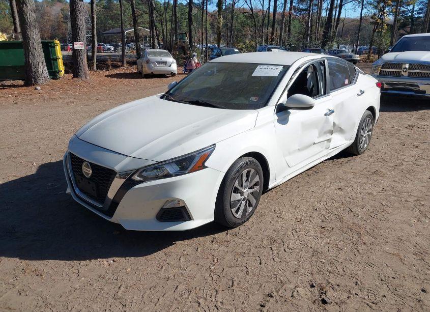Photo 2 of 2019 Nissan Altima 2.5 S (VIN 1N4BL4BV7KN324509)