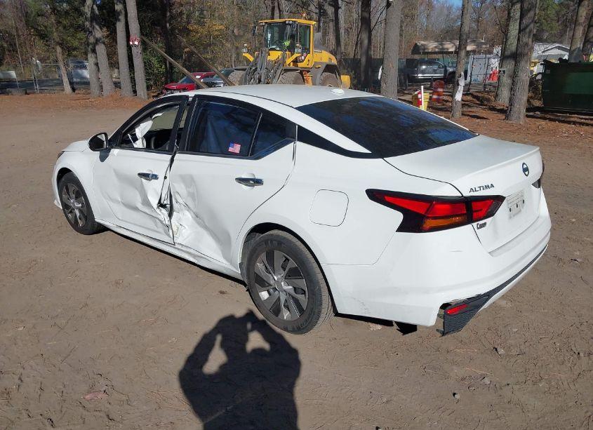 Photo 3 of 2019 Nissan Altima 2.5 S (VIN 1N4BL4BV7KN324509)