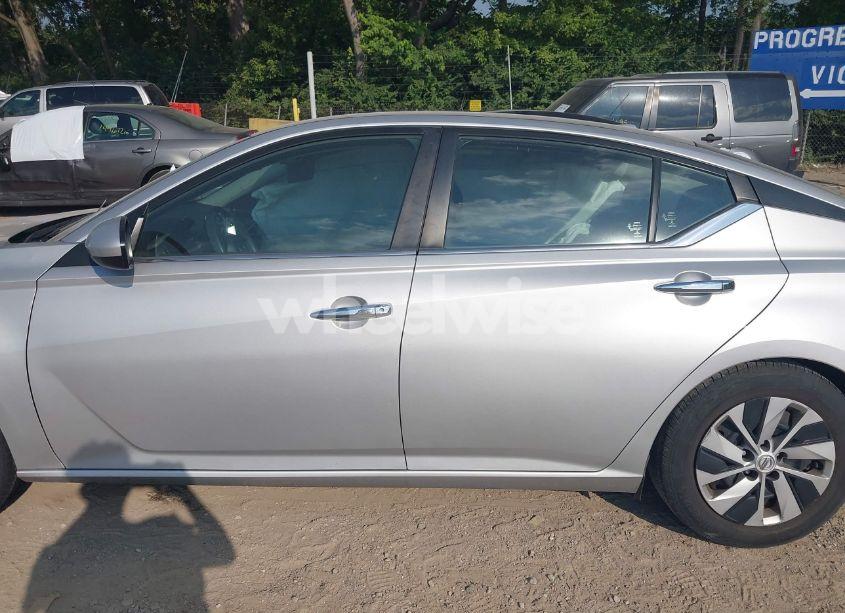 Photo 13 of 2020 Nissan Altima S FWD (VIN 1N4BL4BV7LC134206)