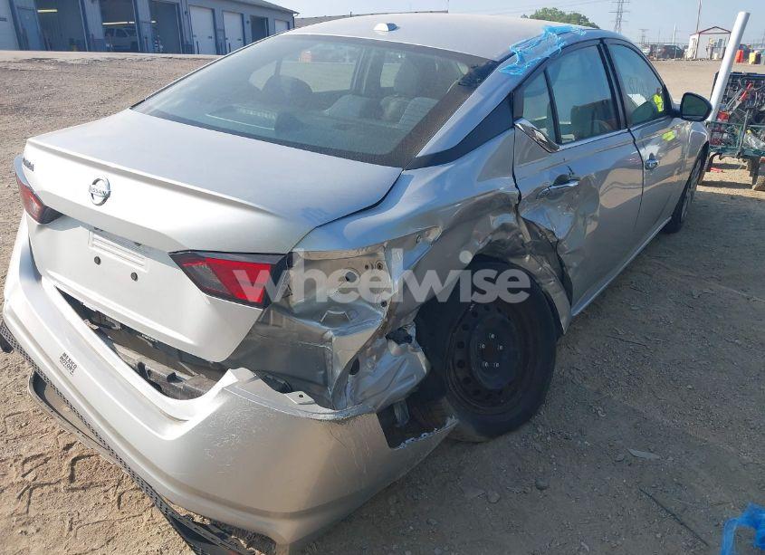 Photo 6 of 2020 Nissan Altima S FWD (VIN 1N4BL4BV7LC134206)