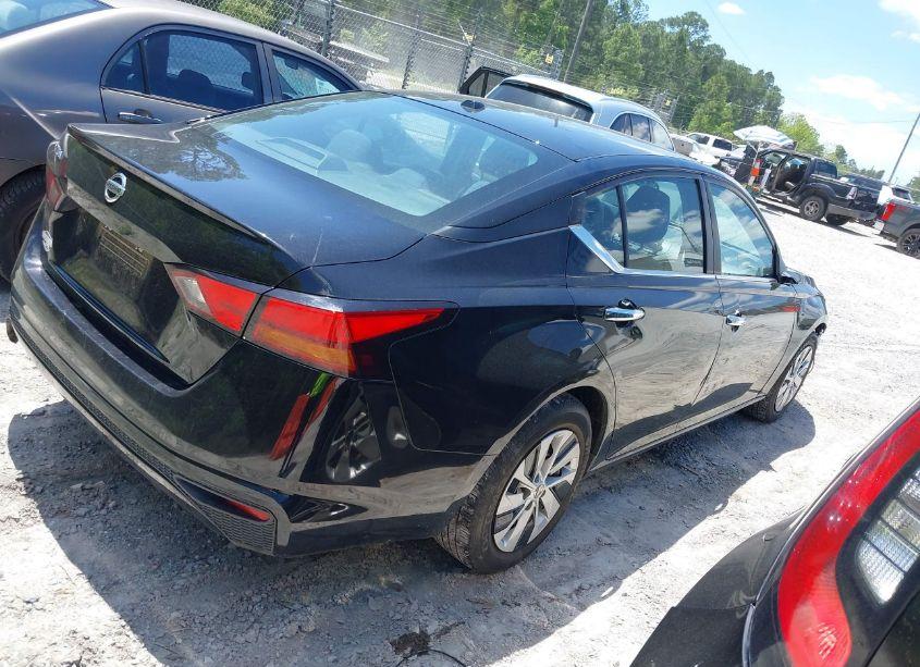 Photo 4 of 2020 Nissan Altima S FWD (VIN 1N4BL4BV7LC134433)