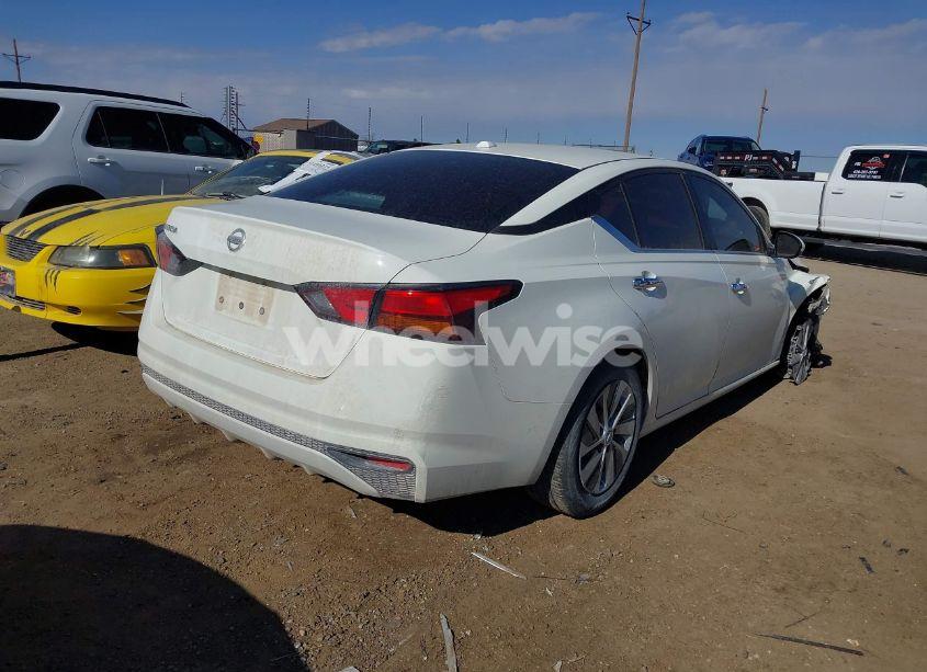 Photo 4 of 2020 Nissan Altima S FWD (VIN 1N4BL4BV7LC147800)