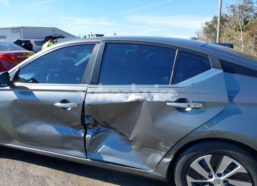 Photo 6 of 2020 Nissan Altima S FWD (VIN 1N4BL4BV7LC178562)