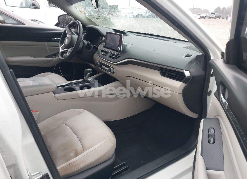 Photo 5 of 2020 Nissan Altima S FWD (VIN 1N4BL4BV7LC191246)