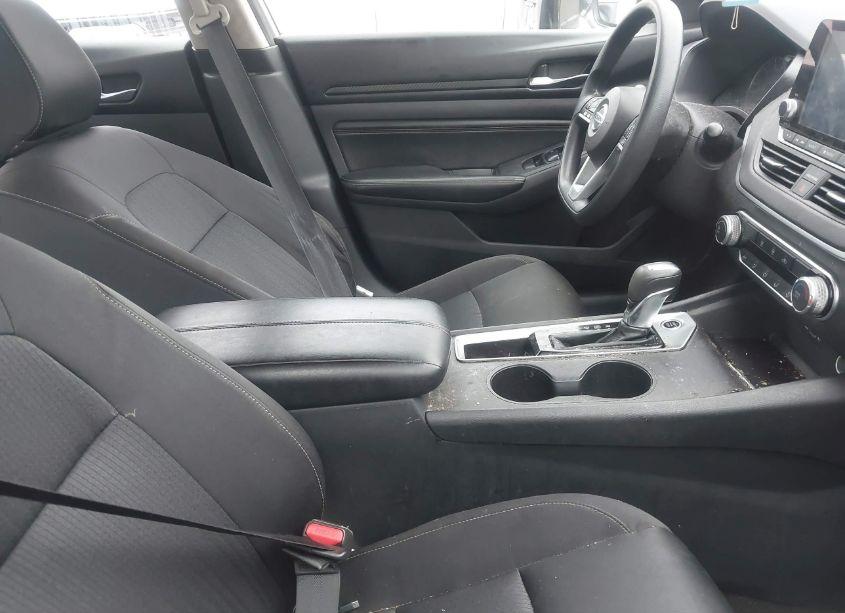 Photo 5 of 2020 Nissan Altima S FWD (VIN 1N4BL4BV7LC195894)