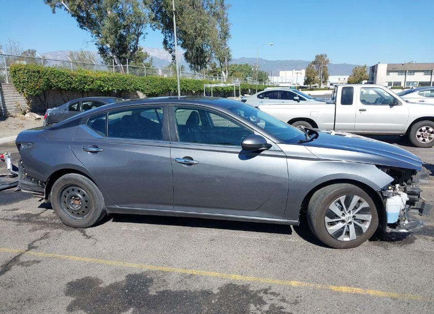 Photo 14 of 2020 Nissan Altima S FWD (VIN 1N4BL4BV7LC200169)