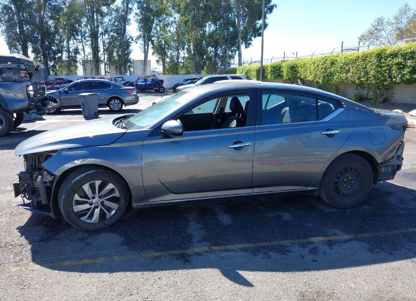 Photo 15 of 2020 Nissan Altima S FWD (VIN 1N4BL4BV7LC200169)