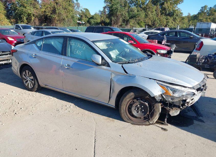 2020 Nissan Altima S FWD (VIN 1N4BL4BV7LC213603) main photo