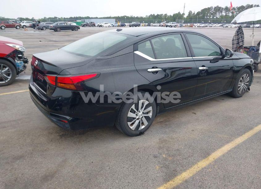 Photo 4 of 2020 Nissan Altima S FWD (VIN 1N4BL4BV7LC218686)
