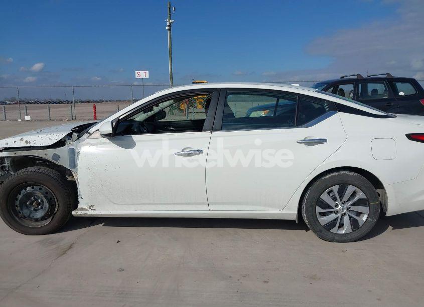 Photo 14 of 2020 Nissan Altima S FWD (VIN 1N4BL4BV7LC250182)