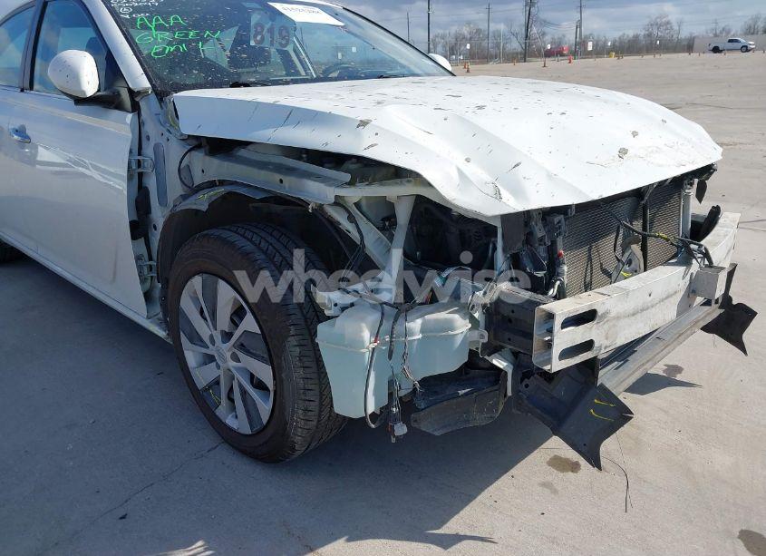 Photo 6 of 2020 Nissan Altima S FWD (VIN 1N4BL4BV7LC250182)