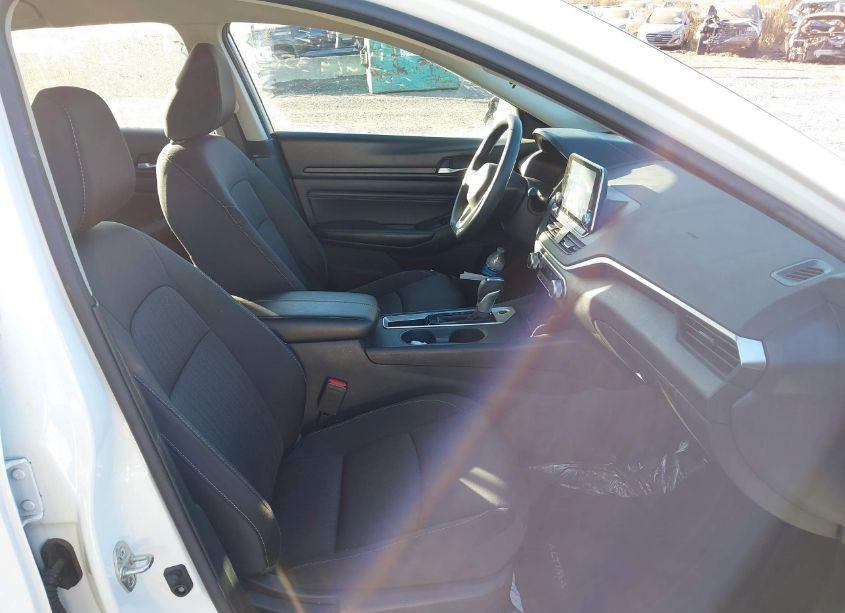 Photo 5 of 2020 Nissan Altima S FWD (VIN 1N4BL4BV7LC255298)