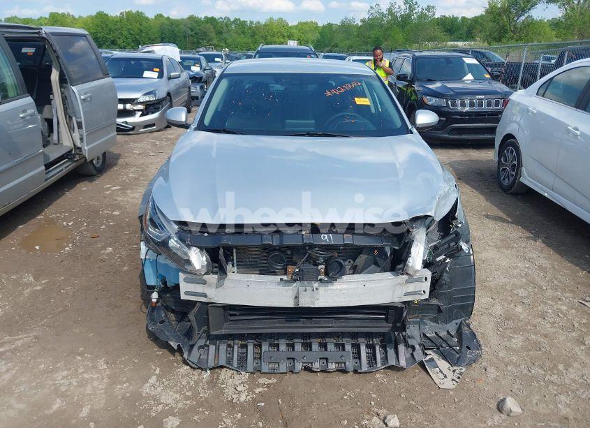 Photo 13 of 2020 Nissan Altima S FWD (VIN 1N4BL4BV7LC271825)