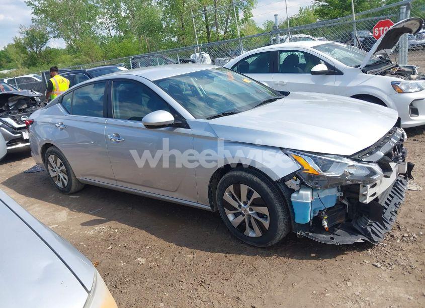 Photo 14 of 2020 Nissan Altima S FWD (VIN 1N4BL4BV7LC271825)